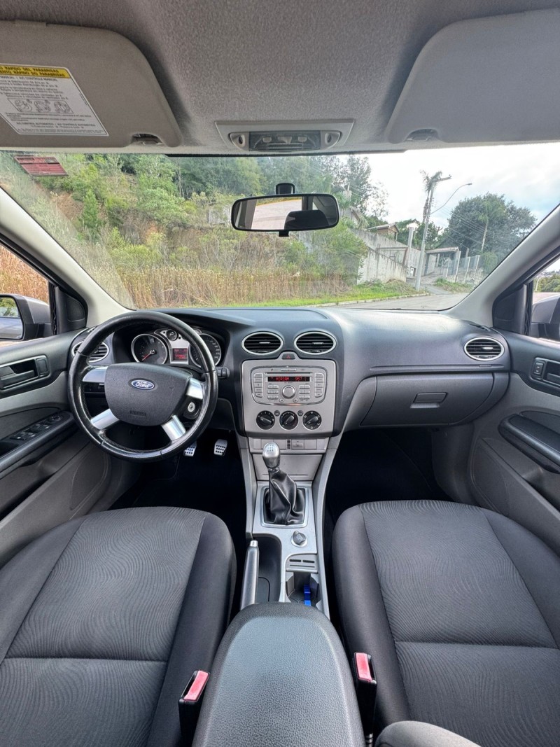 FOCUS 1.6 GLX 16V FLEX 4P MANUAL - 2013 - BENTO GONçALVES