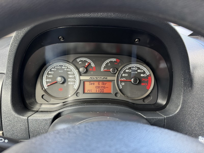 IDEA 1.8 MPI ADVENTURE 8V FLEX 4P MANUAL - 2011 - GARIBALDI