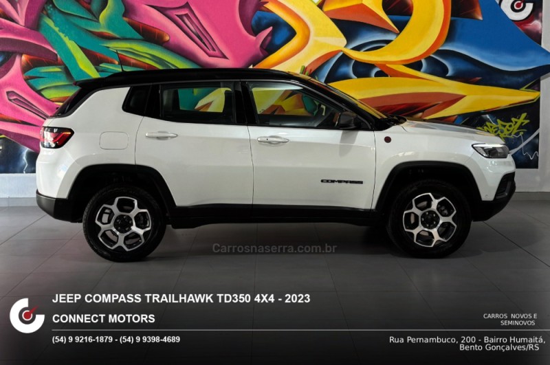 COMPASS 2.0 16V DIESEL TRAILHAWK 4X4 AUTOMÁTICO - 2023 - BENTO GONçALVES