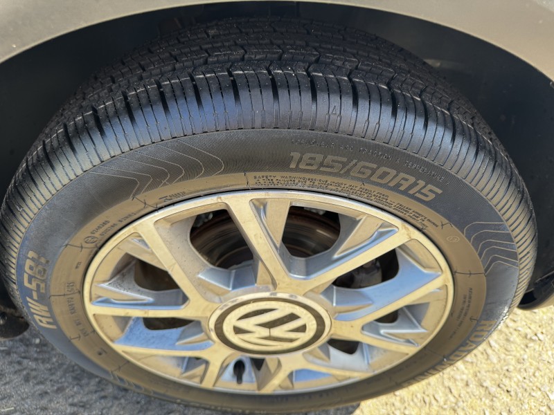 UP 1.0 CROSS T.FLEX 12V 4P MANUAL - 2015 - DOIS IRMãOS