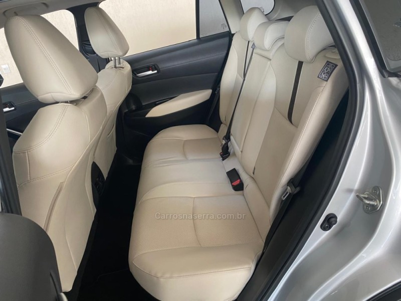 COROLLA 1.8 CROSS XRX 16V HÍBRIDO 4P AUTOMÁTICO - 2025 - LAJEADO