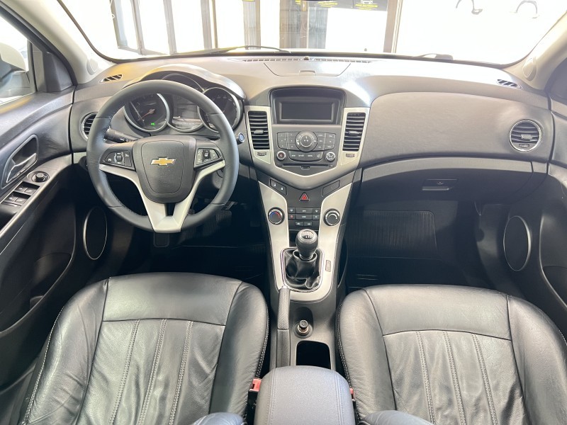 CRUZE 1.8 LT 16V FLEX 4P MANUAL - 2014 - CAXIAS DO SUL