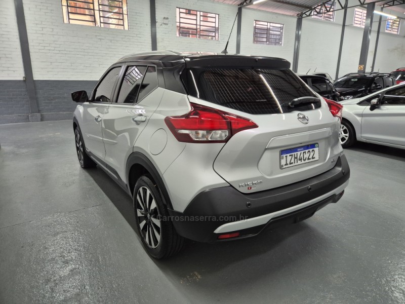 KICKS 1.6 16V FLEX SL PACK PLUS 4P XTRONIC - 2019 - GARIBALDI