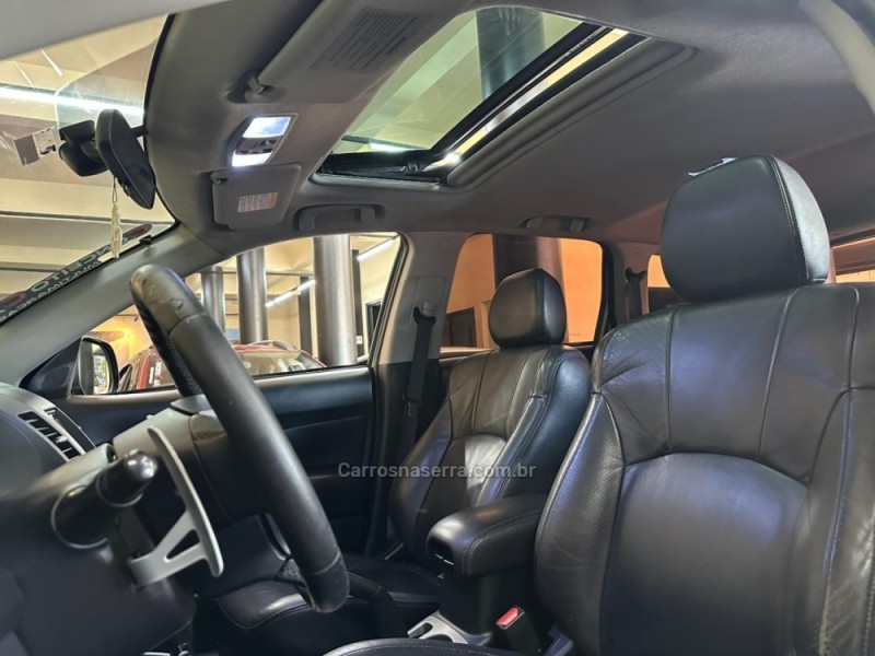 OUTLANDER 3.0 GT 4X4 V6 24V GASOLINA 4P AUTOMÁTICO - 2010 - NOVO HAMBURGO