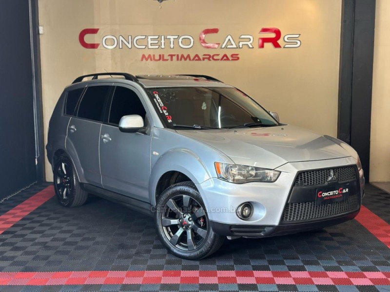 OUTLANDER 3.0 GT 4X4 V6 24V GASOLINA 4P AUTOMÁTICO - 2010 - NOVO HAMBURGO