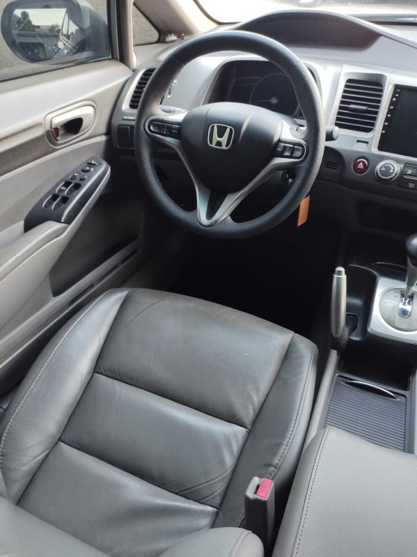 CIVIC 1.8 LXL 16V FLEX 4P AUTOMÁTICO - 2011 - VALE REAL