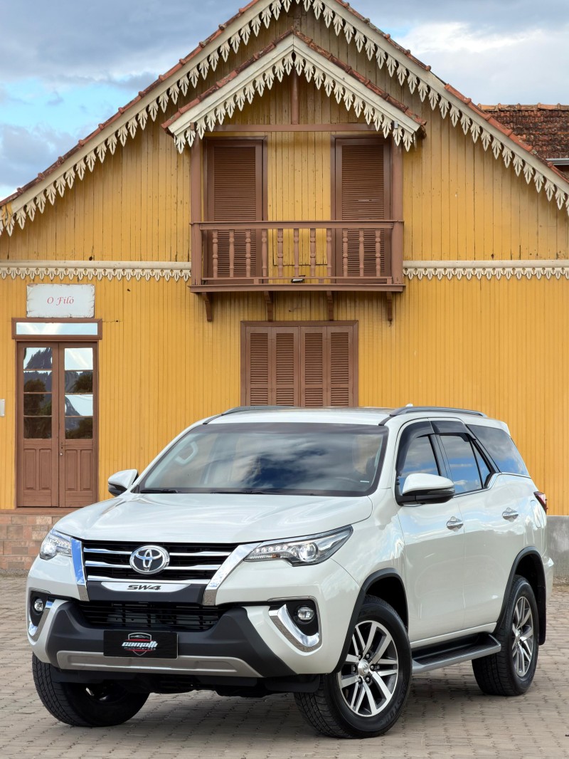 hilux sw4 2.8 srx 4x4 7 lugares 16v turbo intercooler diesel 4p automatico 2019 antonio prado