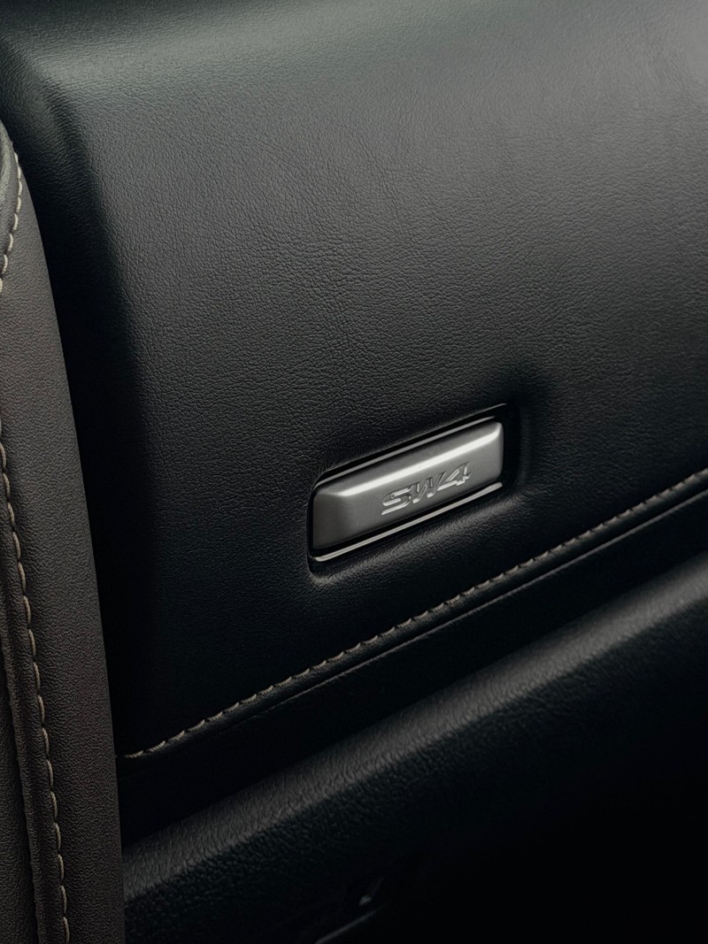 HILUX SW4 2.8 SRX 4X4 7 LUGARES 16V TURBO INTERCOOLER DIESEL 4P AUTOMÁTICO - 2019 - ANTôNIO PRADO