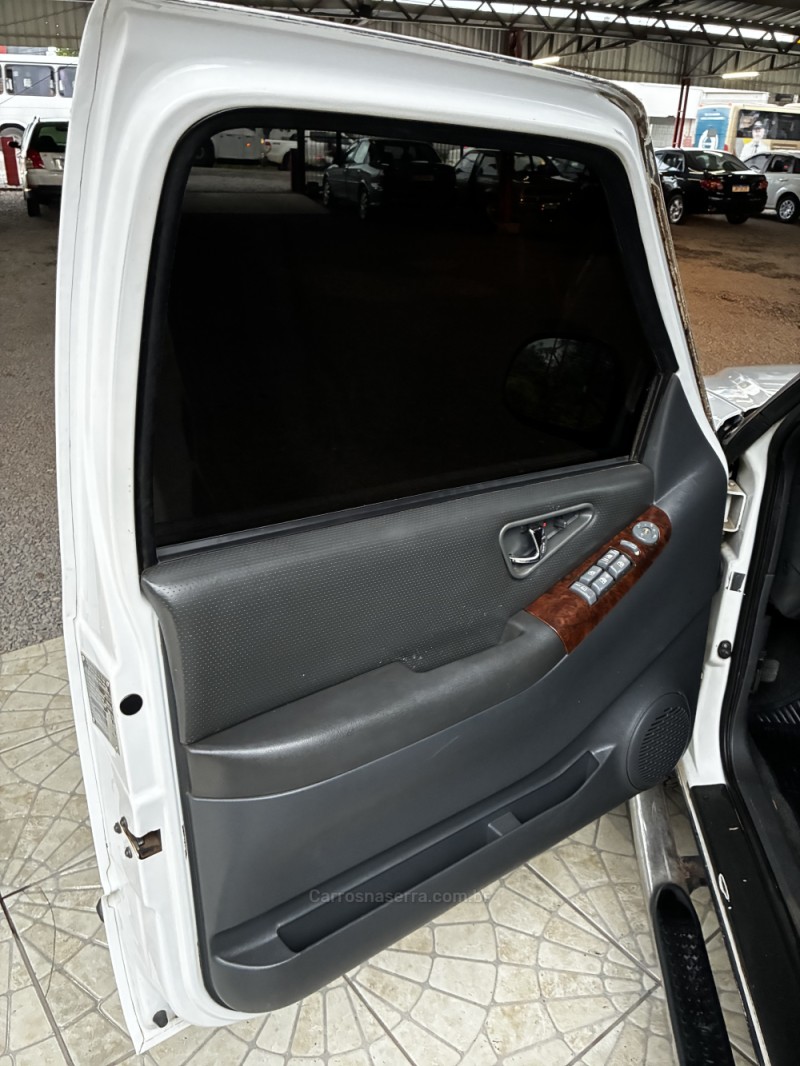 S10 2.8 LTZ 4X4 CD 16V TURBO DIESEL 4P MANUAL - 2006 - CAXIAS DO SUL