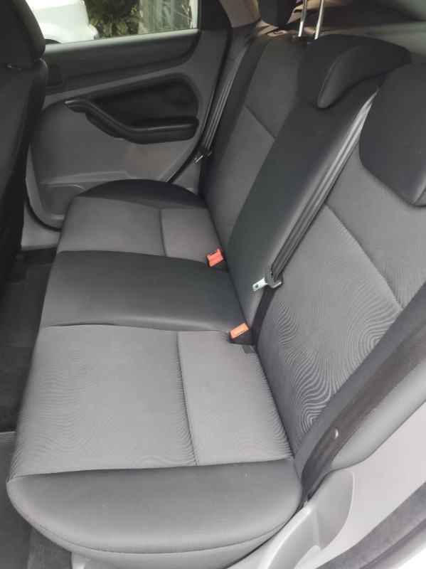 FOCUS 2.0 GLX 16V FLEX 4P AUTOMÁTICO - 2013 - VALE REAL