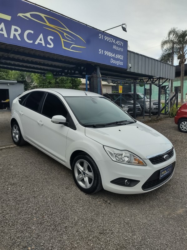 FOCUS 2.0 GLX 16V FLEX 4P AUTOMÁTICO - 2013 - VALE REAL