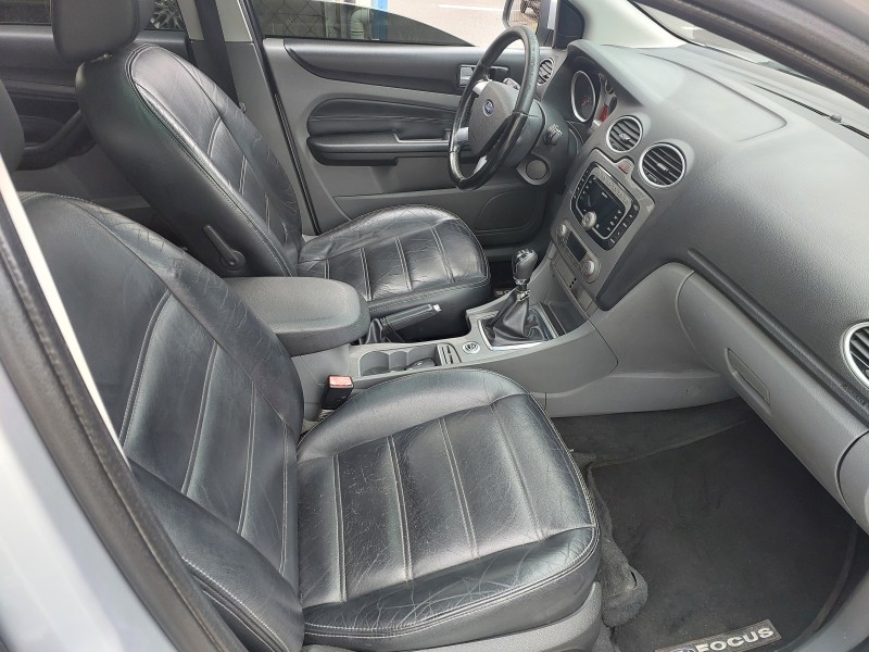 FOCUS 2.0 GHIA 16V GASOLINA 4P MANUAL - 2009 - BENTO GONçALVES