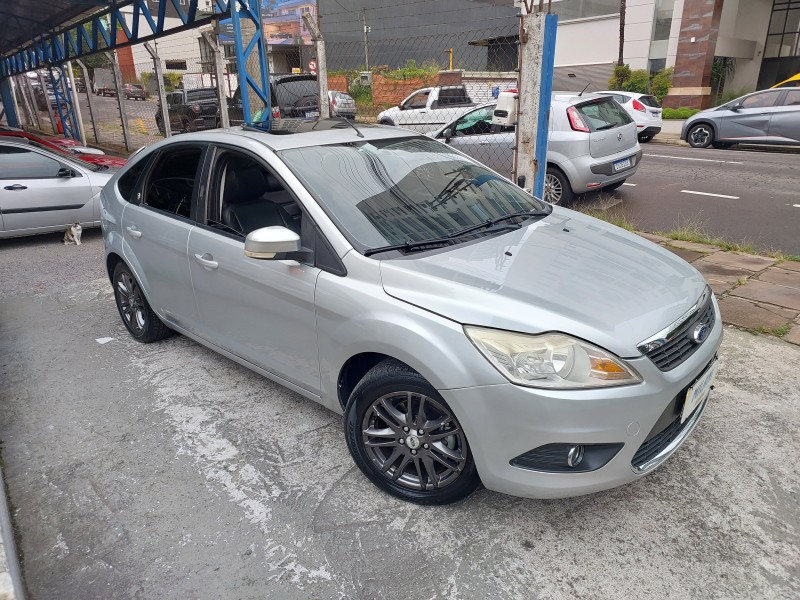 FOCUS 2.0 GHIA 16V GASOLINA 4P MANUAL - 2009 - BENTO GONçALVES