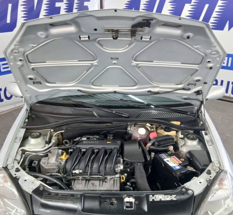 CLIO 1.6 PRIVILÉGE SEDAN 16V FLEX 4P MANUAL - 2008 - CAXIAS DO SUL