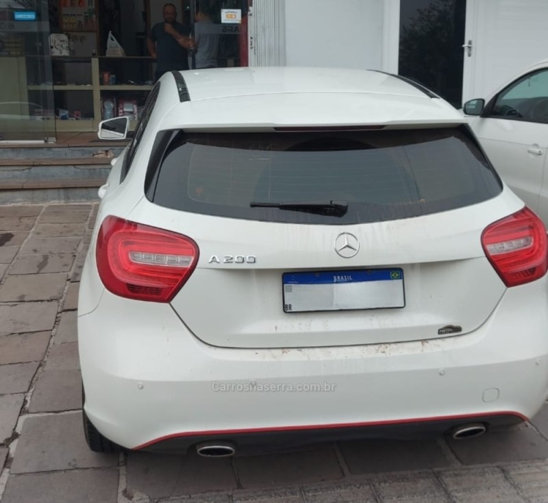 CLASSE A 1.6 200 TURBO URBAN GASOLINA 4P AUTOMATIZADO - 2015 - CAXIAS DO SUL