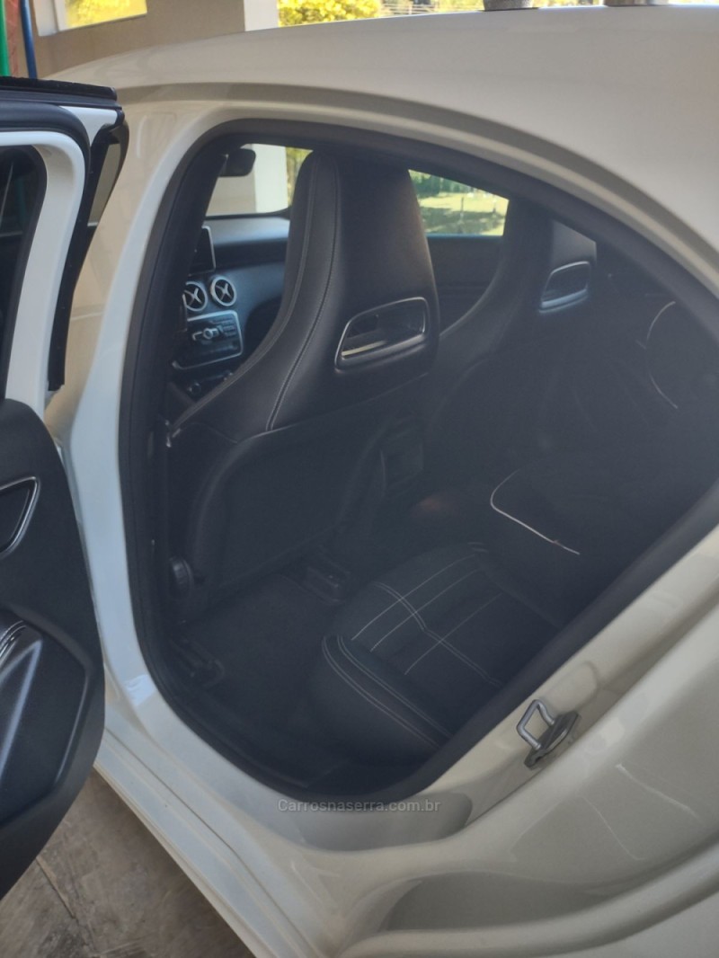 CLASSE A 1.6 200 TURBO URBAN GASOLINA 4P AUTOMATIZADO - 2015 - CAXIAS DO SUL