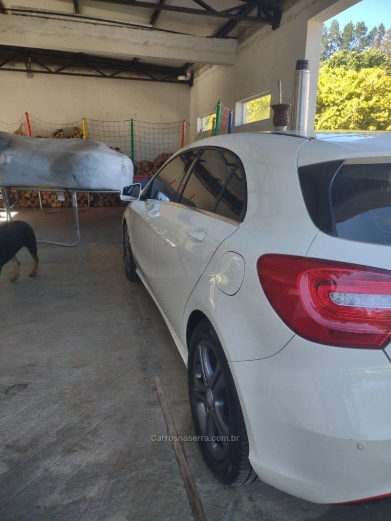 CLASSE A 1.6 200 TURBO URBAN GASOLINA 4P AUTOMATIZADO - 2015 - CAXIAS DO SUL