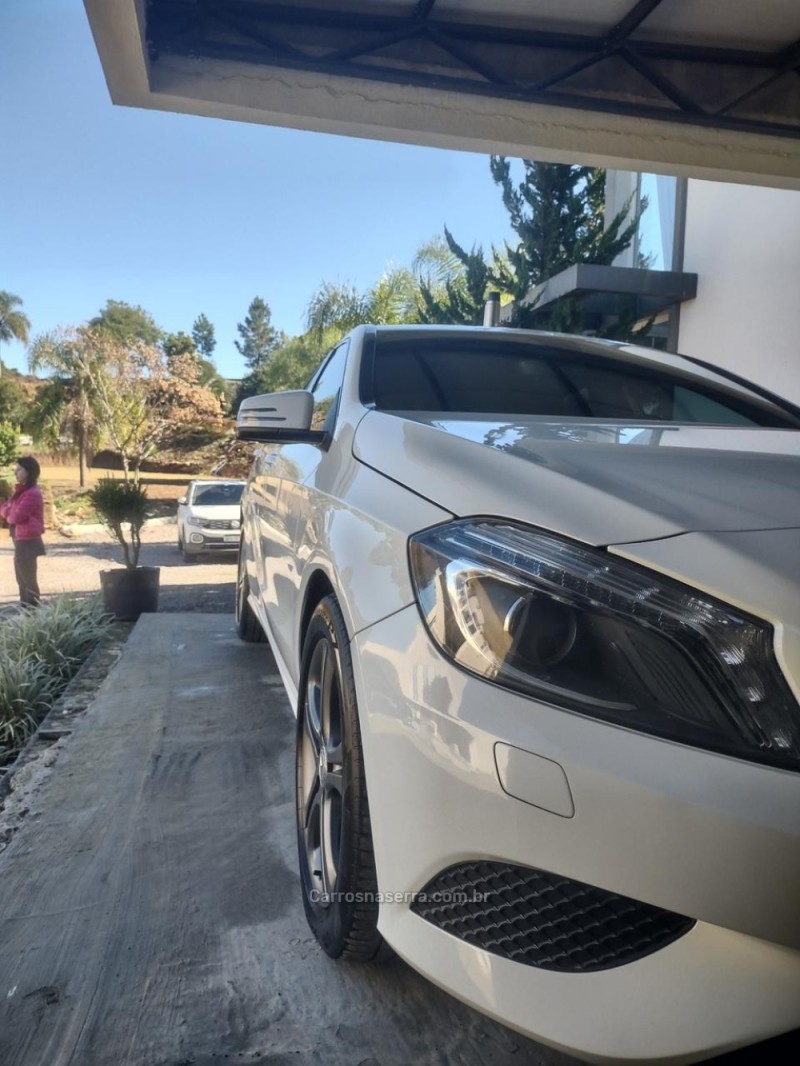 CLASSE A 1.6 200 TURBO URBAN GASOLINA 4P AUTOMATIZADO - 2015 - CAXIAS DO SUL