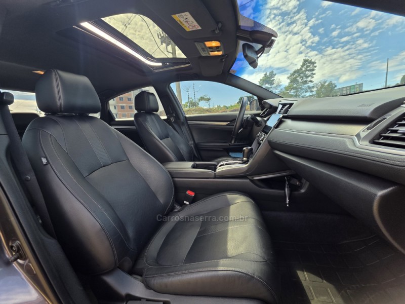 CIVIC 1.5 16V TOURING TURBO GASOLINA 4P AUTOMÁTICO - 2017 - CAXIAS DO SUL