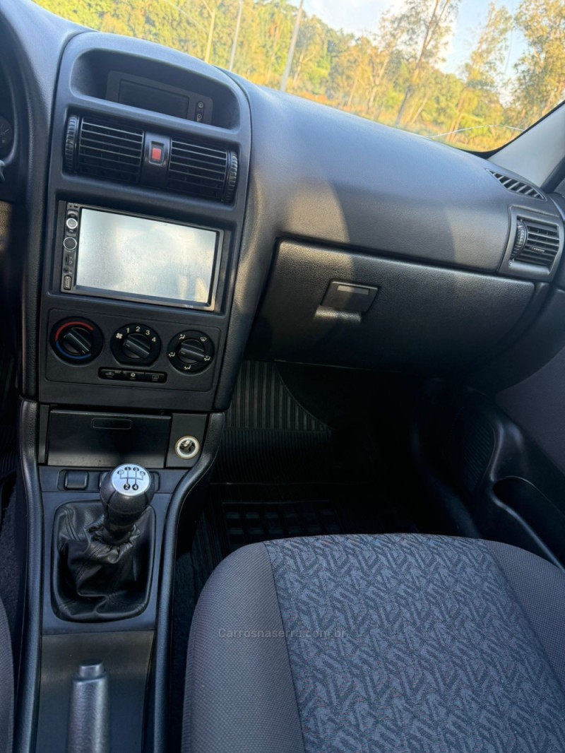 ASTRA 2.0 MPFI ADVANTAGE SEDAN 8V FLEX 4P MANUAL - 2009 - ARROIO DO MEIO