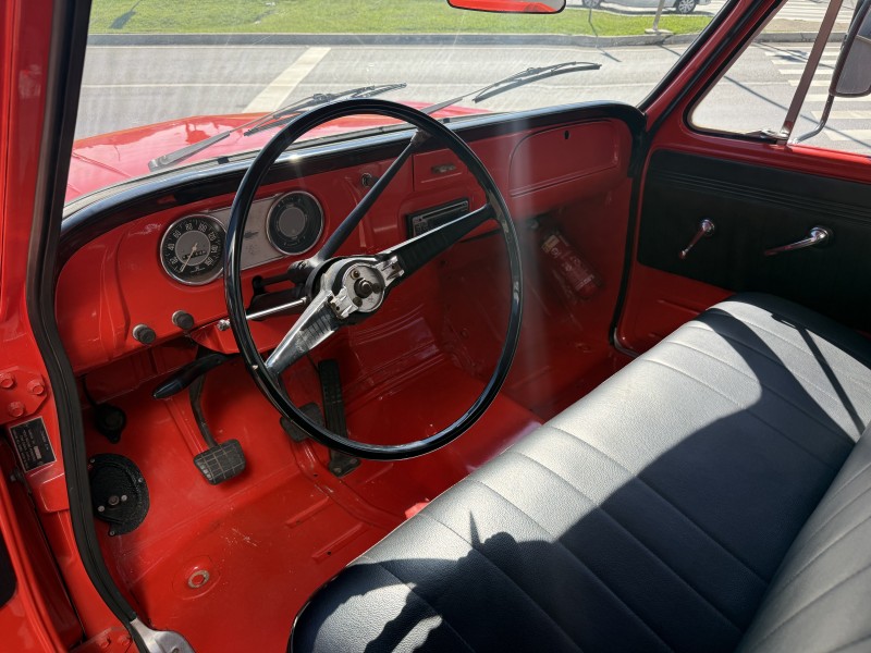 C10 4.1 CS 8V GASOLINA 2P MANUAL - 1973 - FARROUPILHA