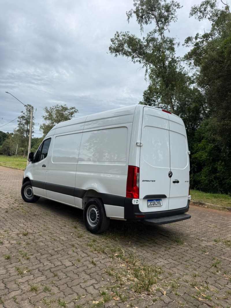 SPRINTER 2.0 FURGÃO 417 CDI EXTRA LONGO DIESEL 3P MANUAL - 2024 - ARROIO DO MEIO