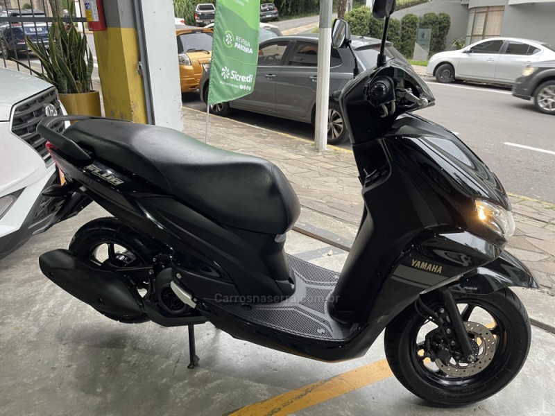 FLUO 125 ABS  - 2023 - BENTO GONçALVES