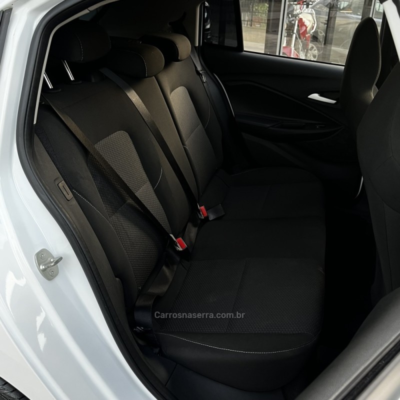 ONIX 1.0 LT 12V FLEX 4P MANUAL - 2025 - VACARIA