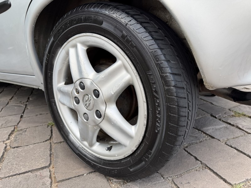 CORSA 1.6 MPFI GL 8V GASOLINA 4P MANUAL - 1999 - CAXIAS DO SUL