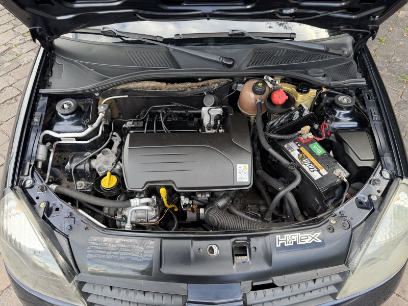 CLIO 1.0 PRIVILÉGE 16V FLEX 4P MANUAL - 2006 - CAXIAS DO SUL