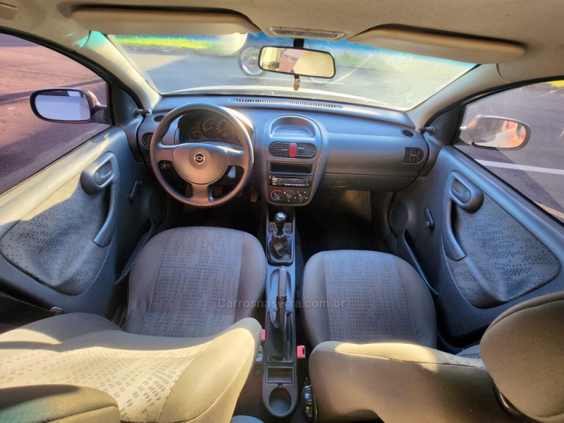 CORSA 1.4 MPFI MAXX 8V FLEX 4P MANUAL - 2011 - VERANóPOLIS