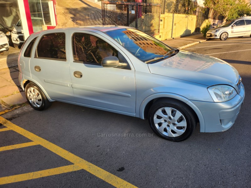CORSA 1.4 MPFI MAXX 8V FLEX 4P MANUAL - 2011 - VERANóPOLIS