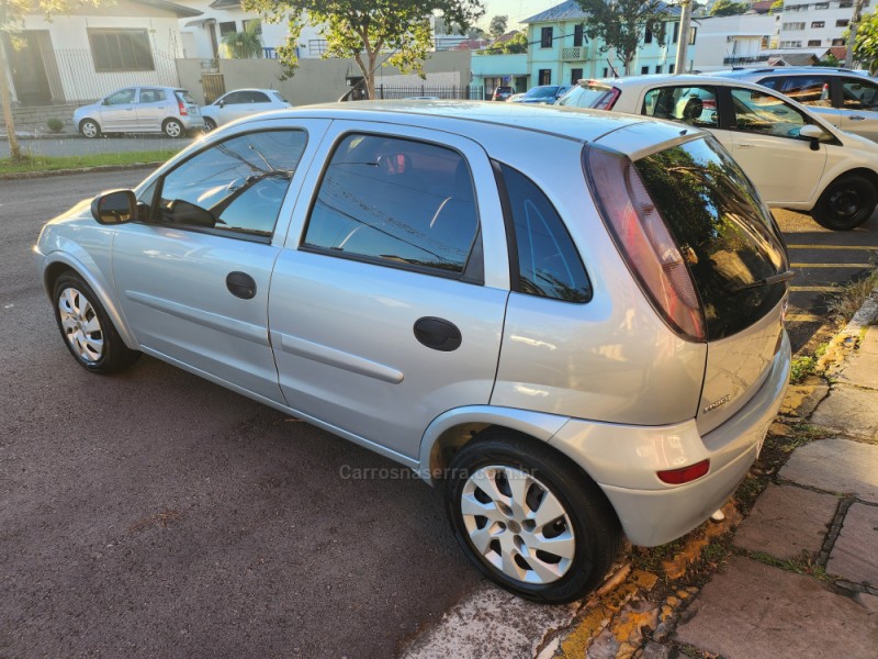 CORSA 1.4 MPFI MAXX 8V FLEX 4P MANUAL - 2011 - VERANóPOLIS