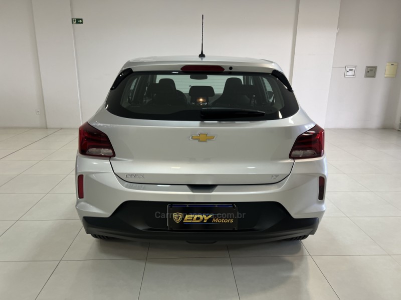ONIX 1.0 LT 12V TURBO FLEX 4P MANUAL - 2021 - BENTO GONçALVES