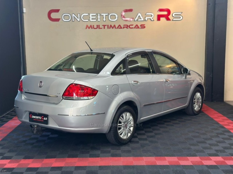 LINEA 1.8 LX 16V FLEX 4P MANUAL - 2011 - NOVO HAMBURGO