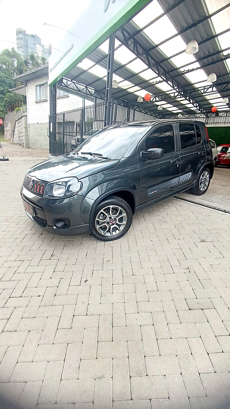 UNO 1.4 EVO SPORTING 8V FLEX 4P MANUAL - 2013 - CAXIAS DO SUL