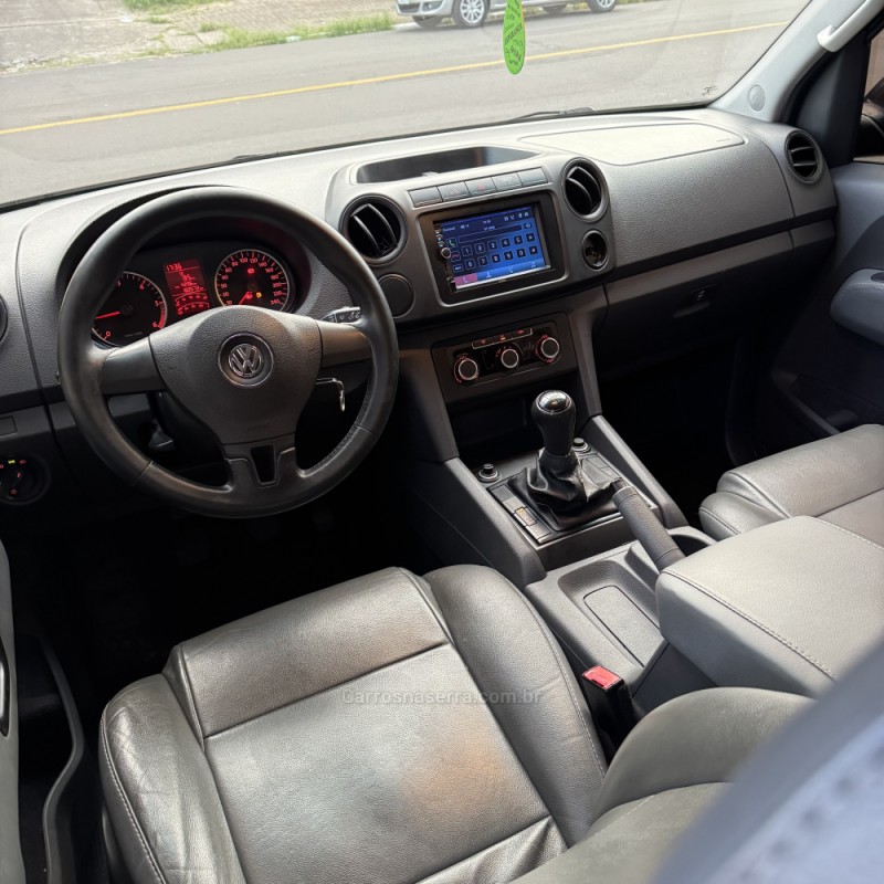 AMAROK 2.0 4X4 CD 16V TURBO INTERCOOLER DIESEL 4P MANUAL - 2011 - NOVO HAMBURGO