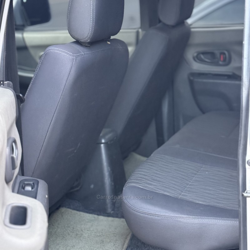 L200 OUTDOOR 2.5 HPE 4X4 CD 8V TURBO INTERCOOLER DIESEL 4P MANUAL - 2011 - NOVO HAMBURGO
