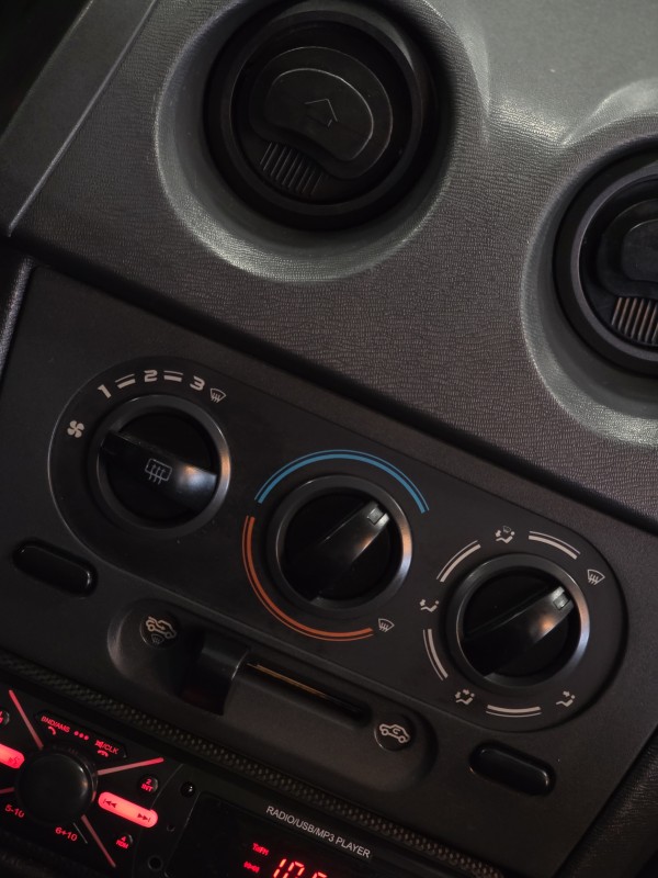 CELTA 1.4 MPFI SPIRIT 8V FLEX 4P MANUAL - 2007 - CAXIAS DO SUL