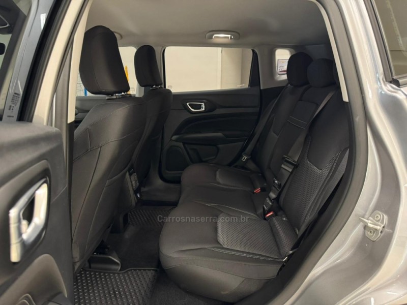 COMPASS 1.3 SPORT T270 16V TURBO FLEX 4P AUTOMÁTICO - 2025 - VERANóPOLIS