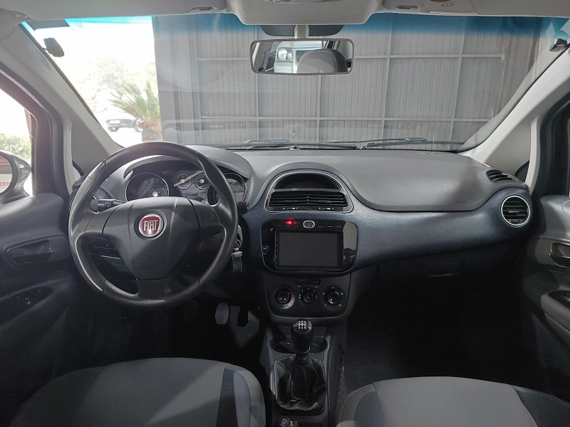 PUNTO 1.4 ATTRACTIVE 8V FLEX 4P MANUAL - 2014 - SãO SEBASTIãO DO CAí