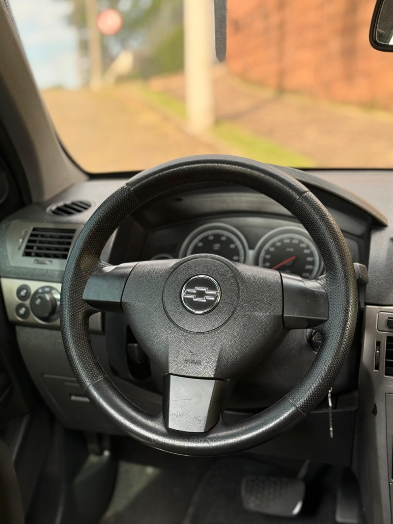 VECTRA 2.0 MPFI GT HATCH 8V FLEX 4P AUTOMÁTICO - 2008 - VENâNCIO AIRES