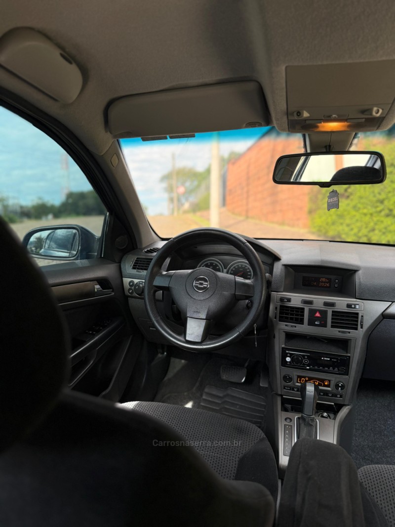 VECTRA 2.0 MPFI GT HATCH 8V FLEX 4P AUTOMÁTICO - 2008 - VENâNCIO AIRES