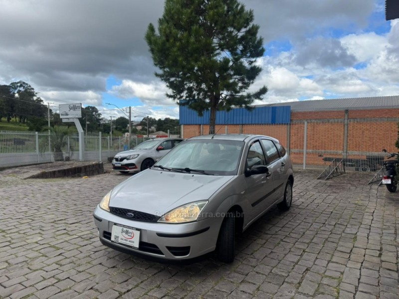 FOCUS 1.6 8V GASOLINA 4P MANUAL - 2006 - SãO MARCOS