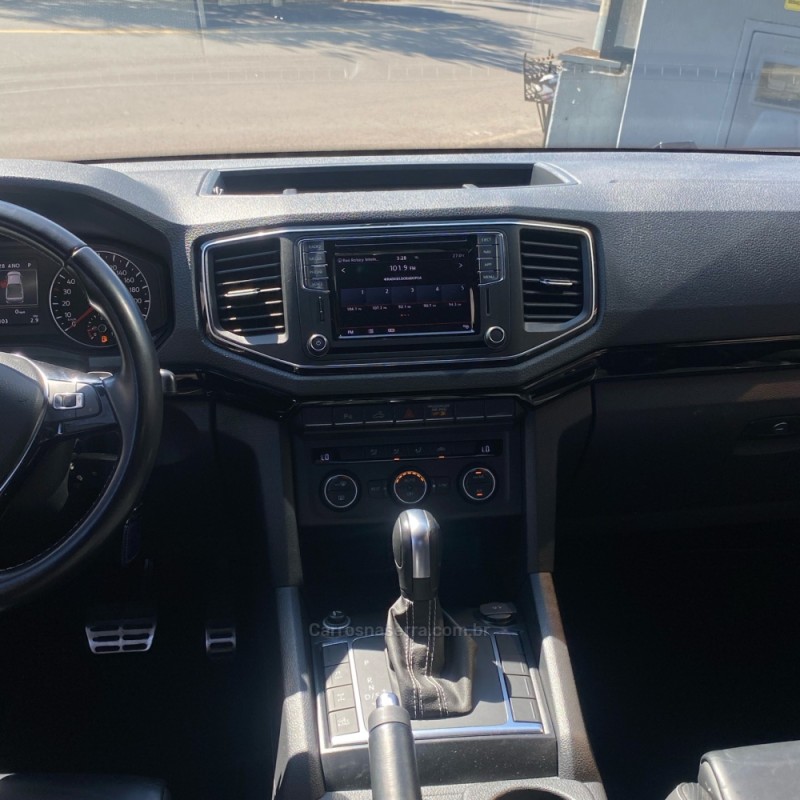 AMAROK 3.0 V6 EXTREME CD DIESEL 4X4 AT 4P AUTOMÁTICO - 2023 - MONTENEGRO