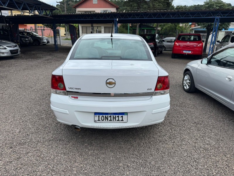VECTRA 2.0 MPFI ELEGANCE 8V FLEX 4P MANUAL - 2008 - IGREJINHA