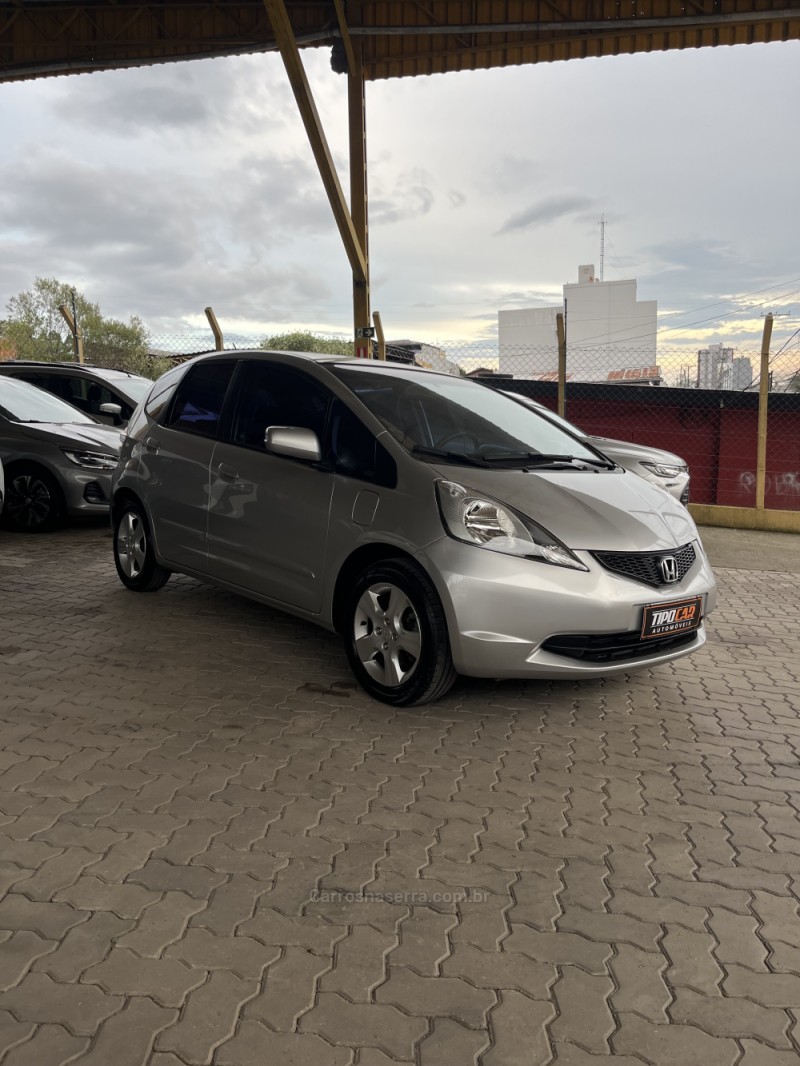 FIT 1.4 LX 8V FLEX 4P MANUAL - 2011 - CAXIAS DO SUL