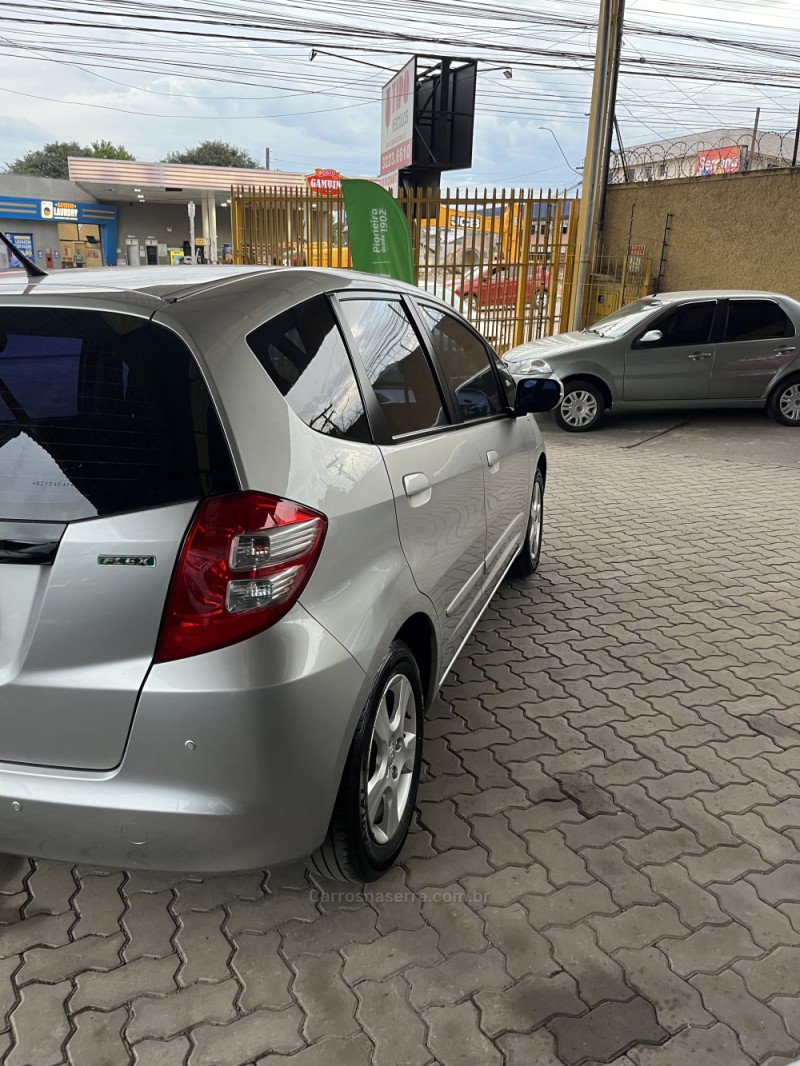 FIT 1.4 LX 8V FLEX 4P MANUAL - 2011 - CAXIAS DO SUL