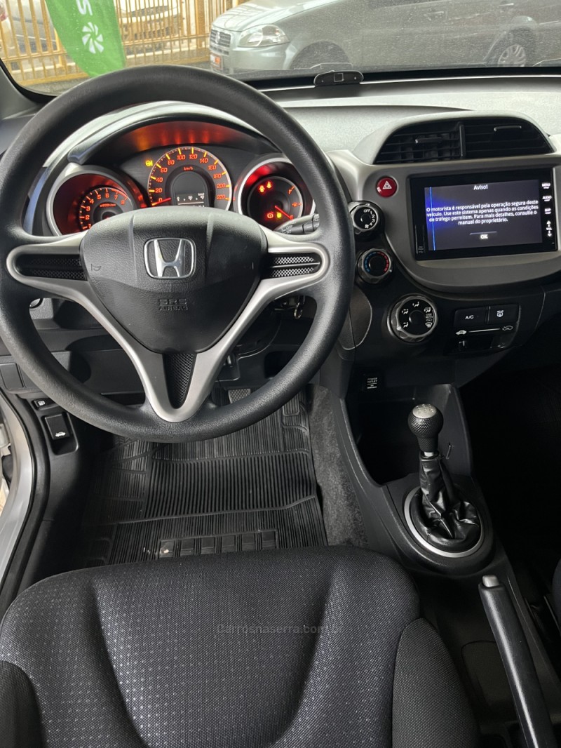 FIT 1.4 LX 8V FLEX 4P MANUAL - 2011 - CAXIAS DO SUL