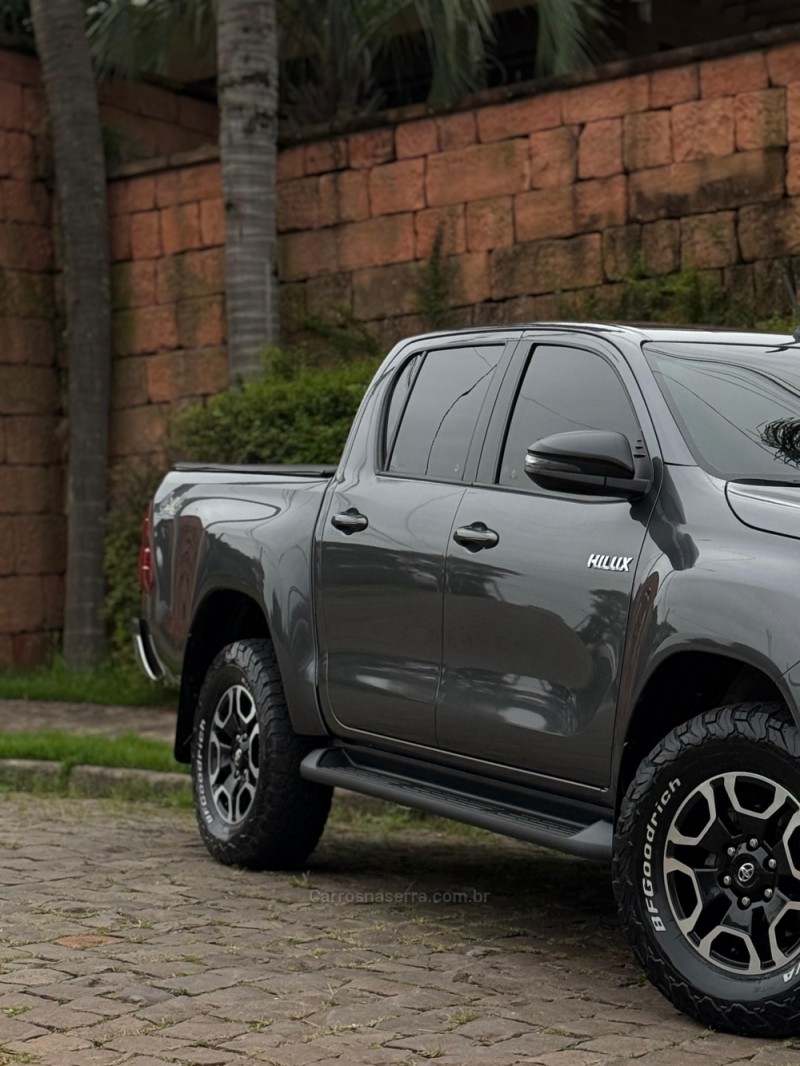HILUX 2.8 SR 4X4 CD 16V DIESEL 4P AUTOMÁTICO - 2024 - VENâNCIO AIRES